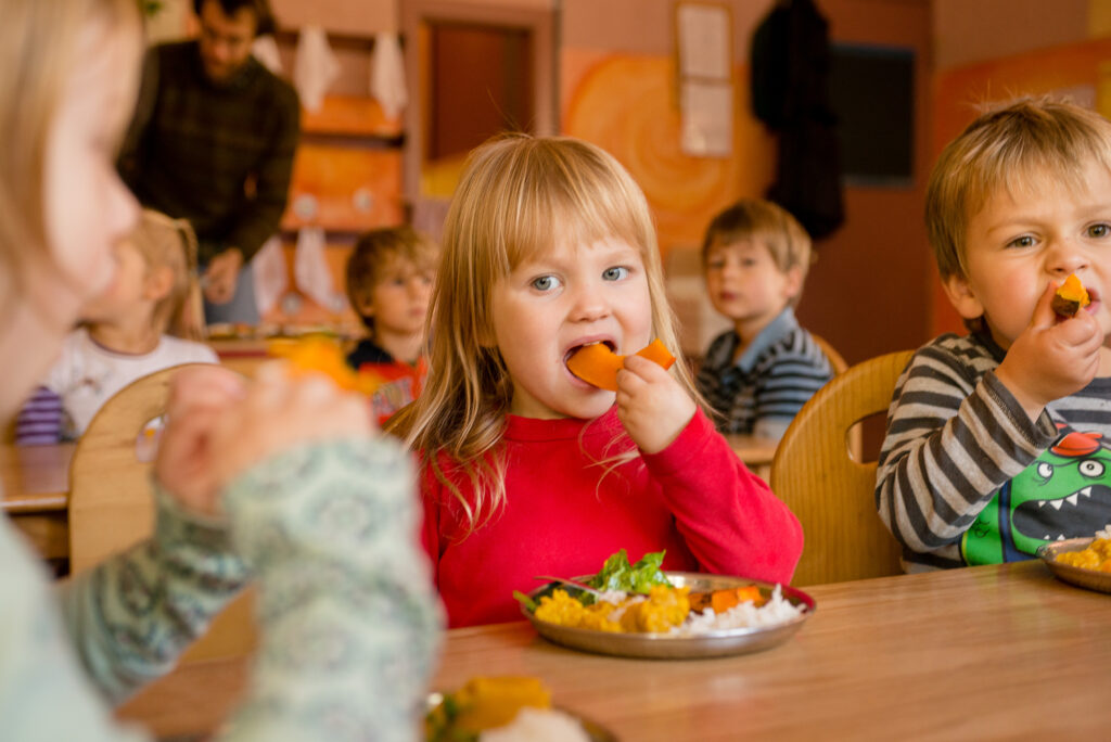 Orchard Valley Learning Center - Food Program - Bradford Early Education - Colorado's Best Child Care